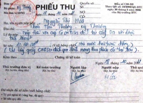 Làm sổ đổ bị thu phí `khủng`