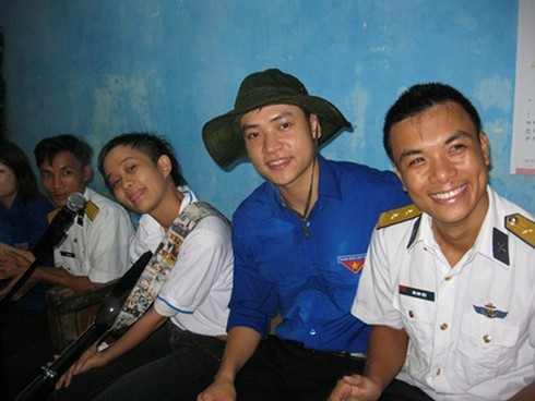 Đẹp trai như 'hot boy' - Đảo phó Đá Lát, Trường Sa