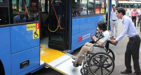 “Xe buýt xanh” lăn bánh ở TP Hồ Chí Minh