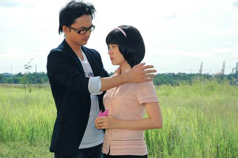 Những chuyện tình trong 'Làn môi trong mưa'