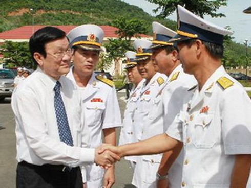 Chủ tịch nước: `B