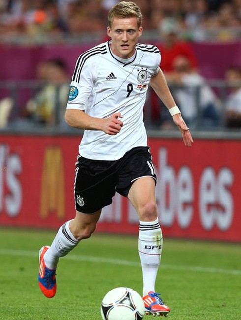 Chelsea dốc tiền săn sao trẻ người Đức