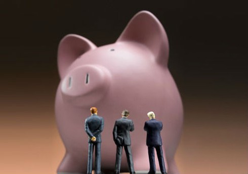 Doanh nghiệp khốn đốn, cổ đông “dài cổ” chờ cổ tức