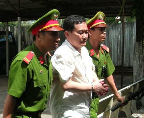 'Quan' thắng cờ tiền tỷ phủ nhận thuê người siết nợ