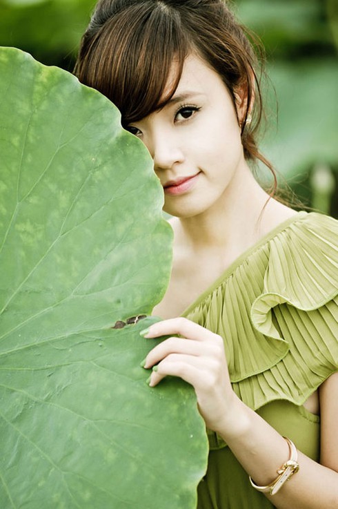 Midu: 'Nói tôi cặp với Ngô Quang Hải là quy chụp'