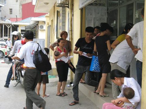 Đắt `cắt cổ` như phòng khám tự nguyện BV công