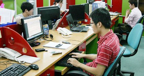 Muốn xuất khẩu online phải dứt tư duy `giờ hành chính`