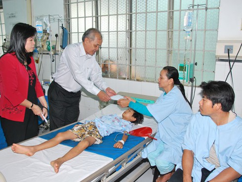 Hậu Giang xây bếp ăn từ thiện cho bệnh nhân nghèo