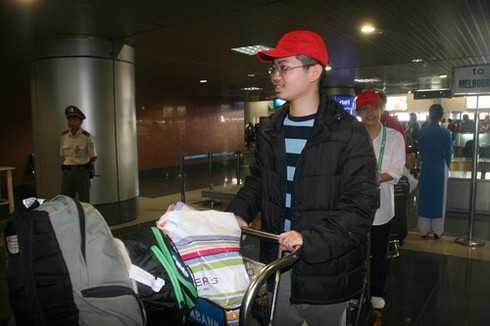 Vinh danh các chàng trai vàng của Toán học ngay tại sân bay