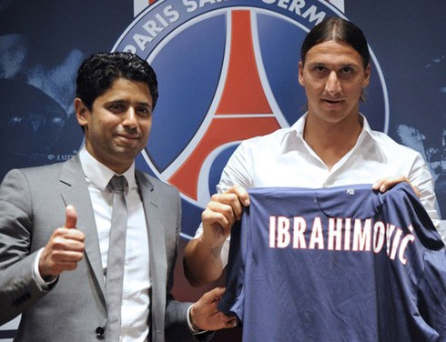 Ibrahimovic ra mắt PSG ngay dưới chân tháp Eiffel