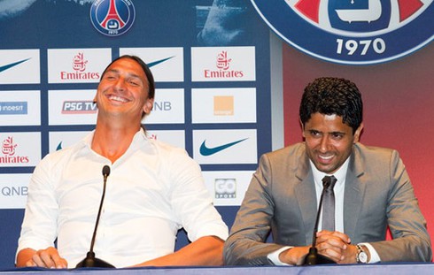 Ibrahimovic ra mắt PSG ngay dưới chân tháp Eiffel