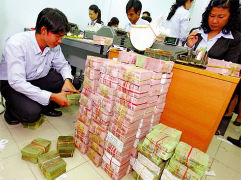 Thống đốc: Ngân hàng sẽ không cứu DN bằng mọi giá