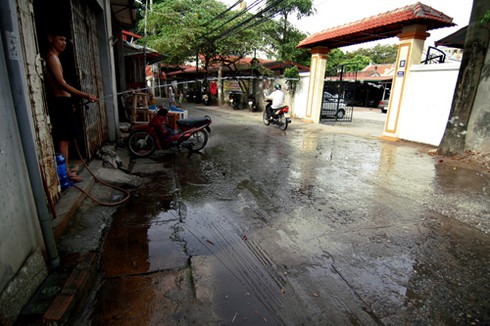 Nắng nóng như đổ lửa ở Hà Nội