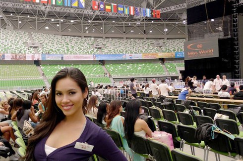 Hoàng My tiếp tục lỡ hai giải phụ của Miss World