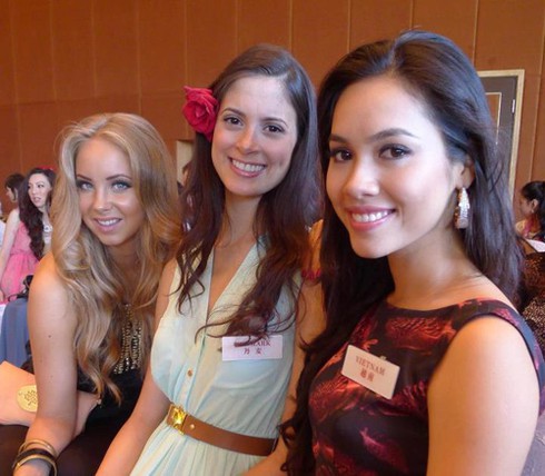 Hoàng My tiếp tục lỡ hai giải phụ của Miss World