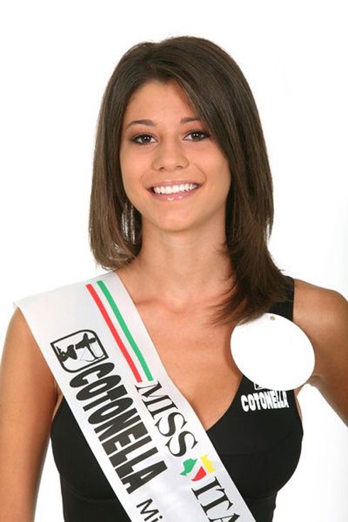 Bộ sưu tập mỹ nhân mới nhất của Balotelli