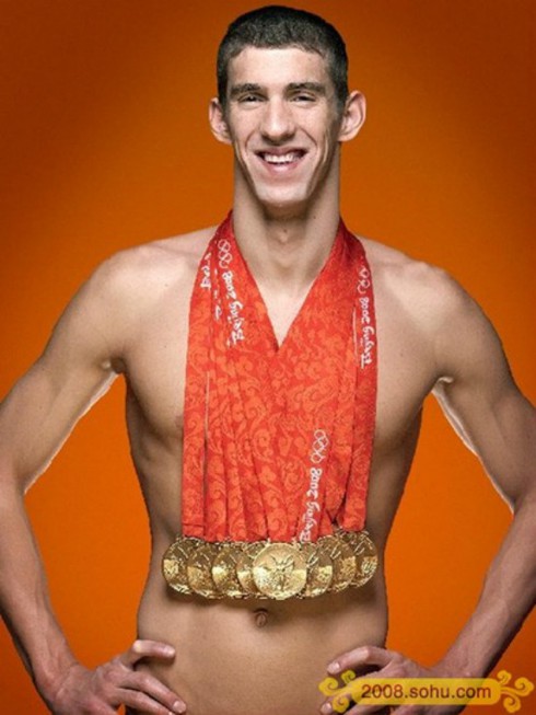 Sức ăn bằng 6 người thường giúp Michael Phelps thống trị làng bơi