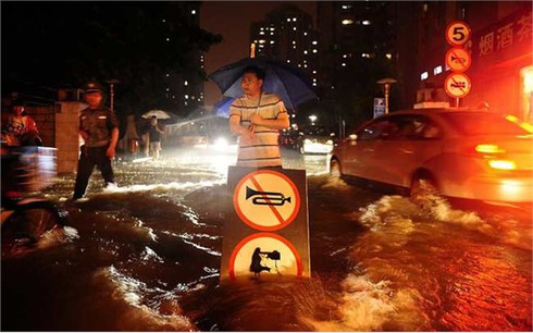 77 người chết vì mưa lũ tại thủ đô Bắc Kinh