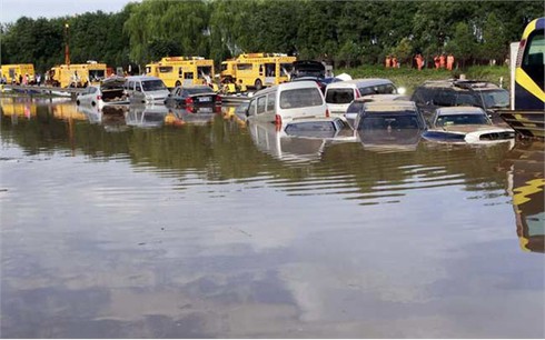 77 người chết vì mưa lũ tại thủ đô Bắc Kinh