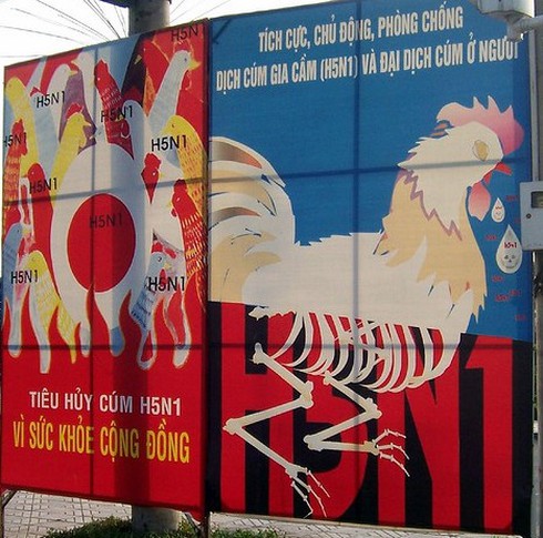 Báo nước ngoài ấn tượng với tranh cổ động Việt