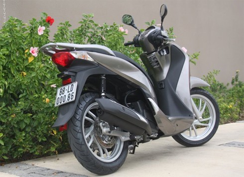 Khách hàng lo ngại Honda SH 2012 bị làm giá