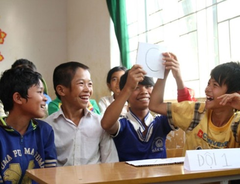 Chiến sĩ Mùa hè xanh tri ân gia đình có công