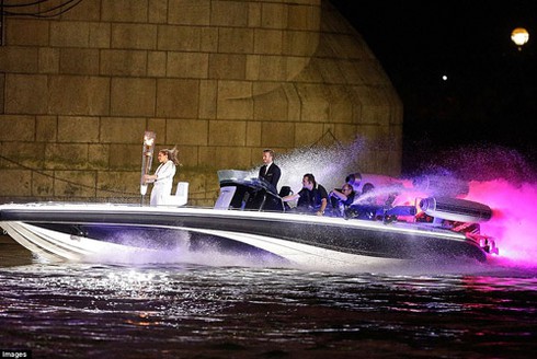 Lễ khai mạc đầy màu sắc của Olympic London 2012
