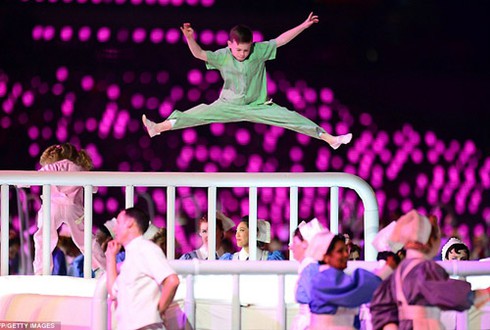 Lễ khai mạc đầy màu sắc của Olympic London 2012