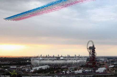 Lễ khai mạc đầy màu sắc của Olympic London 2012