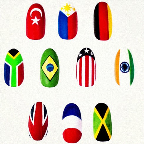 Nghệ thuật vẽ nail Olympic 2012: Tưởng tượng một bộ nail hoàn chỉnh với biểu tượng của đại hội Olympic 2012? Đó chính là nghệ thuật vẽ nail được đánh giá cao. Hãy cùng tìm hiểu và học hỏi những kiểu vẽ độc đáo của nghệ nhân trang điểm nail để sắp xếp đáp ứng được xu hướng mới nhất.