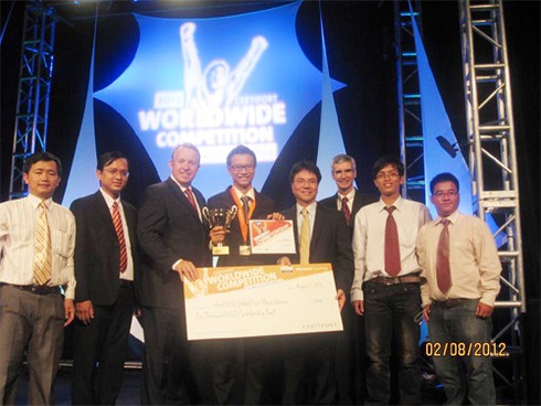 Sinh viên Việt Nam vô địch Microsoft Office World Champion 2012