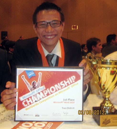 Sinh viên Việt Nam vô địch Microsoft Office World Champion 2012