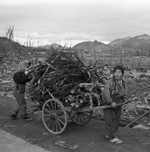 Bộ ảnh hiếm về Hiroshima và Nagasaki sau bị ném bom nguyên tử