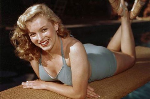Lật lại cái chết bí ẩn của ‘quả bom sex’ Marilyn Monroe (kỳ 1)