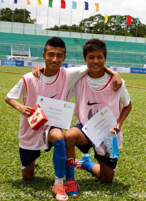 Thế Tài, Trọng Hòa giành vé dự VCK ‘Giấc mơ sân cỏ’