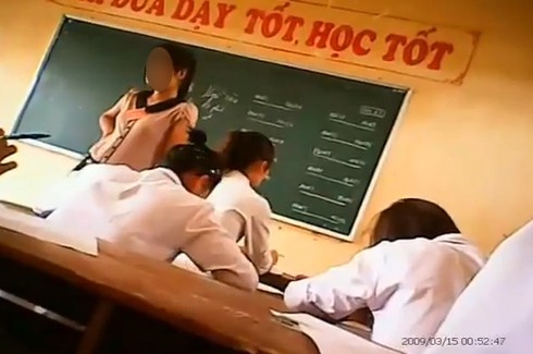 Dính tiêu cực Đồi Ngô, 42 giáo viên, cán bộ bị xử lý