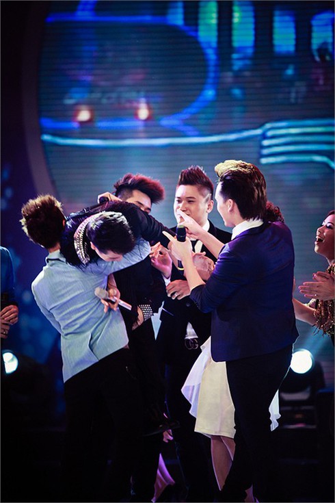 Không bất ngờ với chung kết Sao Mai điểm hẹn 2012