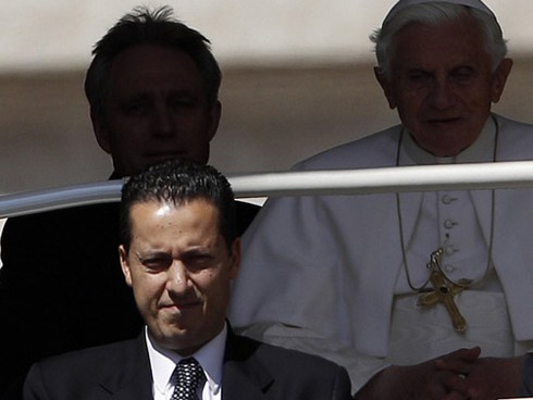 Quản gia Giáo Hoàng: “Tôi thấy tội ác và tham nhũng”