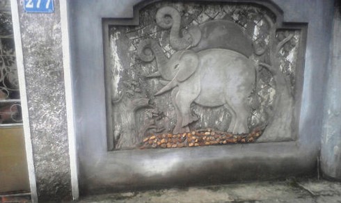 Đột nhập 'thánh điện' chữa bệnh bằng... quả nho