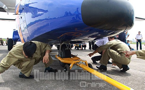 Cảnh sát biển Việt Nam nhận máy bay tuần thám đầu tiên