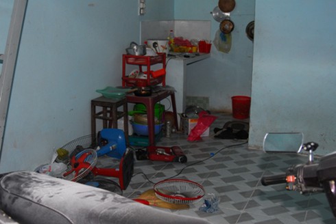 Căng thẳng cuộc giải cứu nữ sinh bị người yêu dọa giết