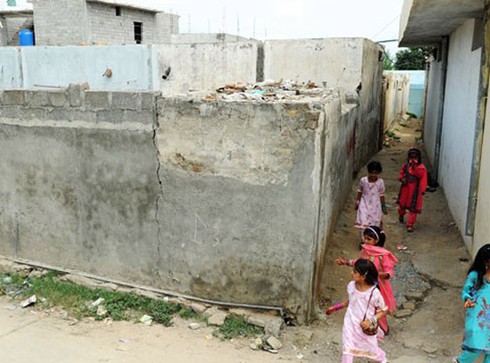 Bé gái 11 tuổi có thể bị tử hình vì vô tình đốt kinh Coran