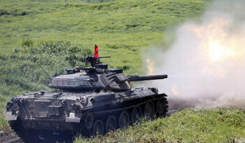 Nhật công khai khai hỏa xe tăng tiên tiến nhất Type 10