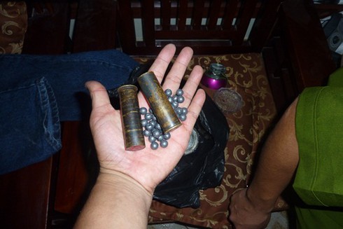 Bắt đối tượng nổ súng tại quán bia Ven Hồ