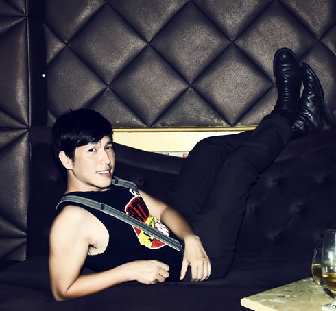 Khởi My, Lan Trinh tham gia liveshow của Y Thanh