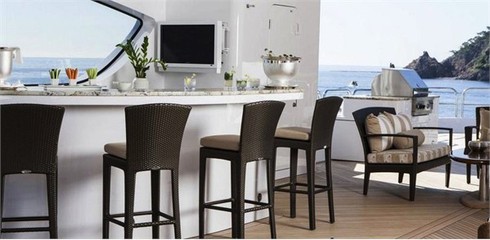 Cận cảnh siêu du thuyền giá 50 triệu USD