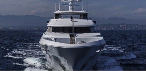 Cận cảnh siêu du thuyền giá 50 triệu USD