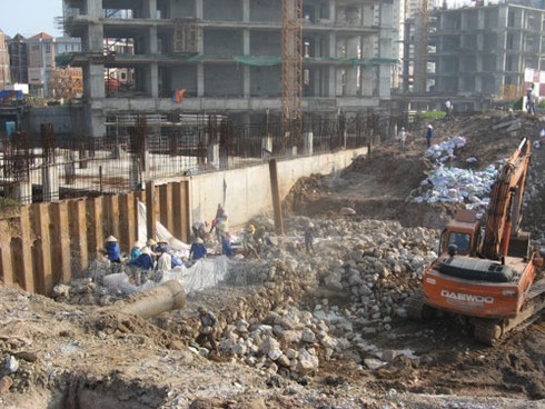 Toàn cảnh thi công xử lý “hố tử thần”