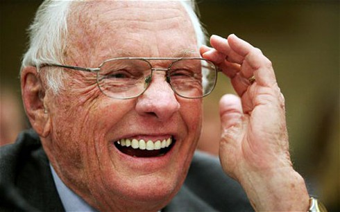 Mỹ tổ chức quốc tang cho người đầu tiên đặt chân lên Mặt trăng?