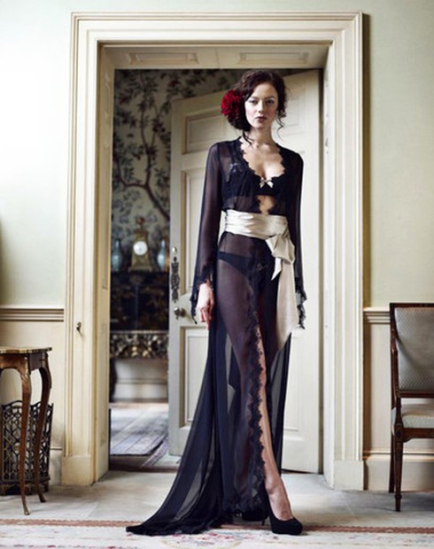 Gợi cảm với áo choàng ngủ cho Thu 2012